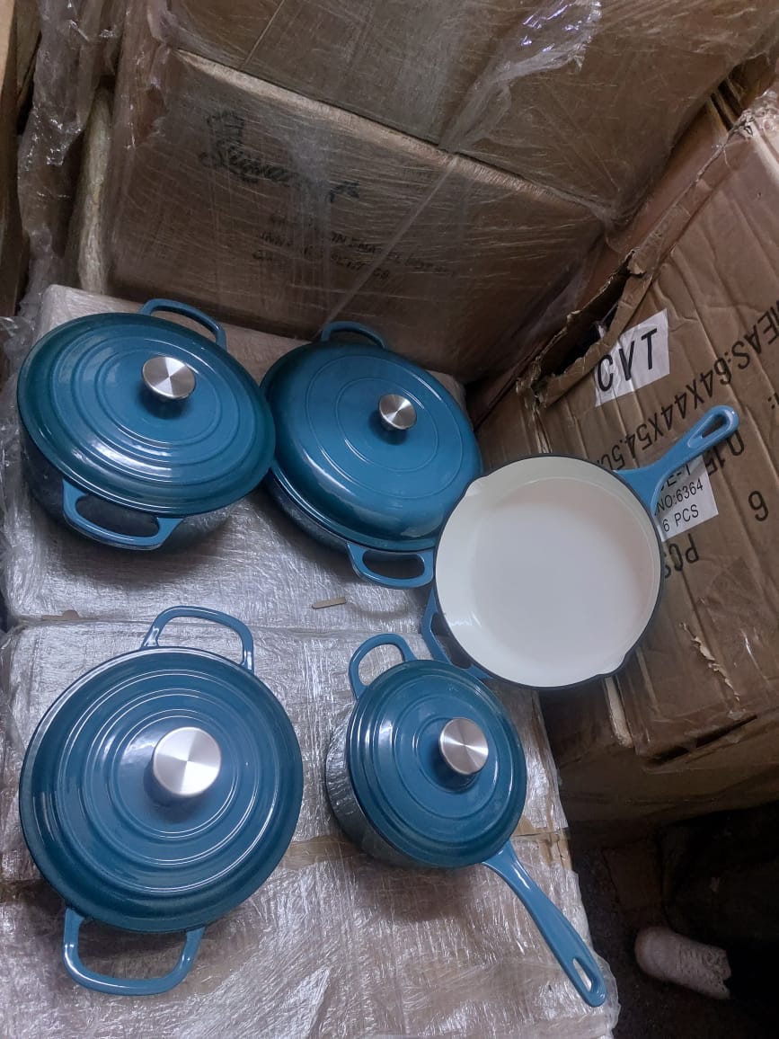 New 9pcs cast iron cookware