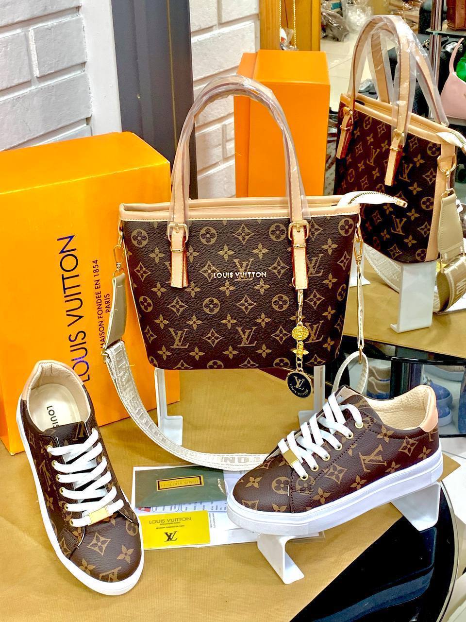 Lv set