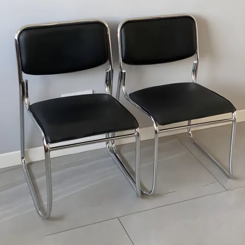 Armless Visitor Chair