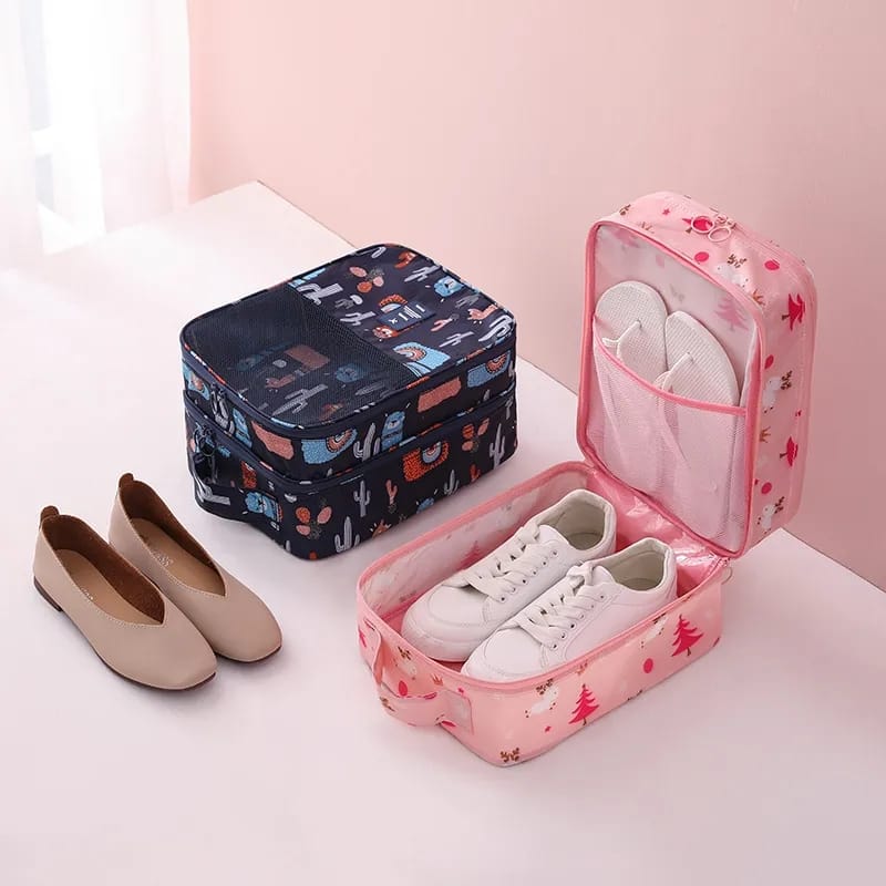 Portable travel shoe bag
