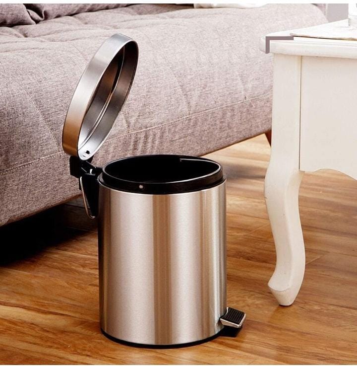 5l Stainless steel Pedal Dustbin with Plastic Inner Bucket