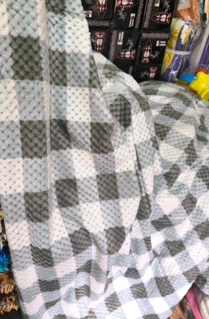 Patched Fleece blanket. - Image 5