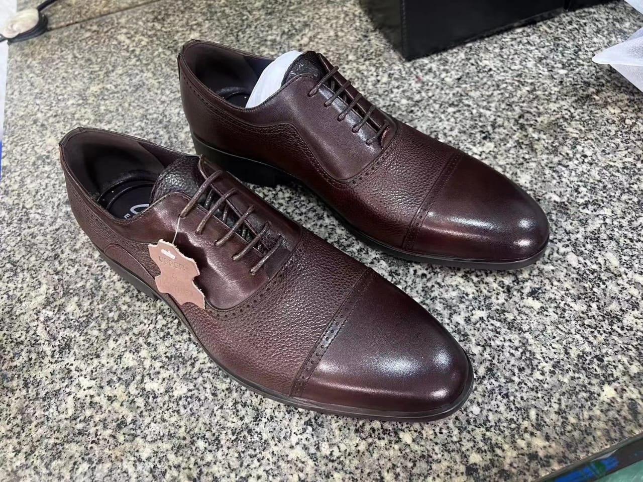 Clarks Official Men's Shoes 0012