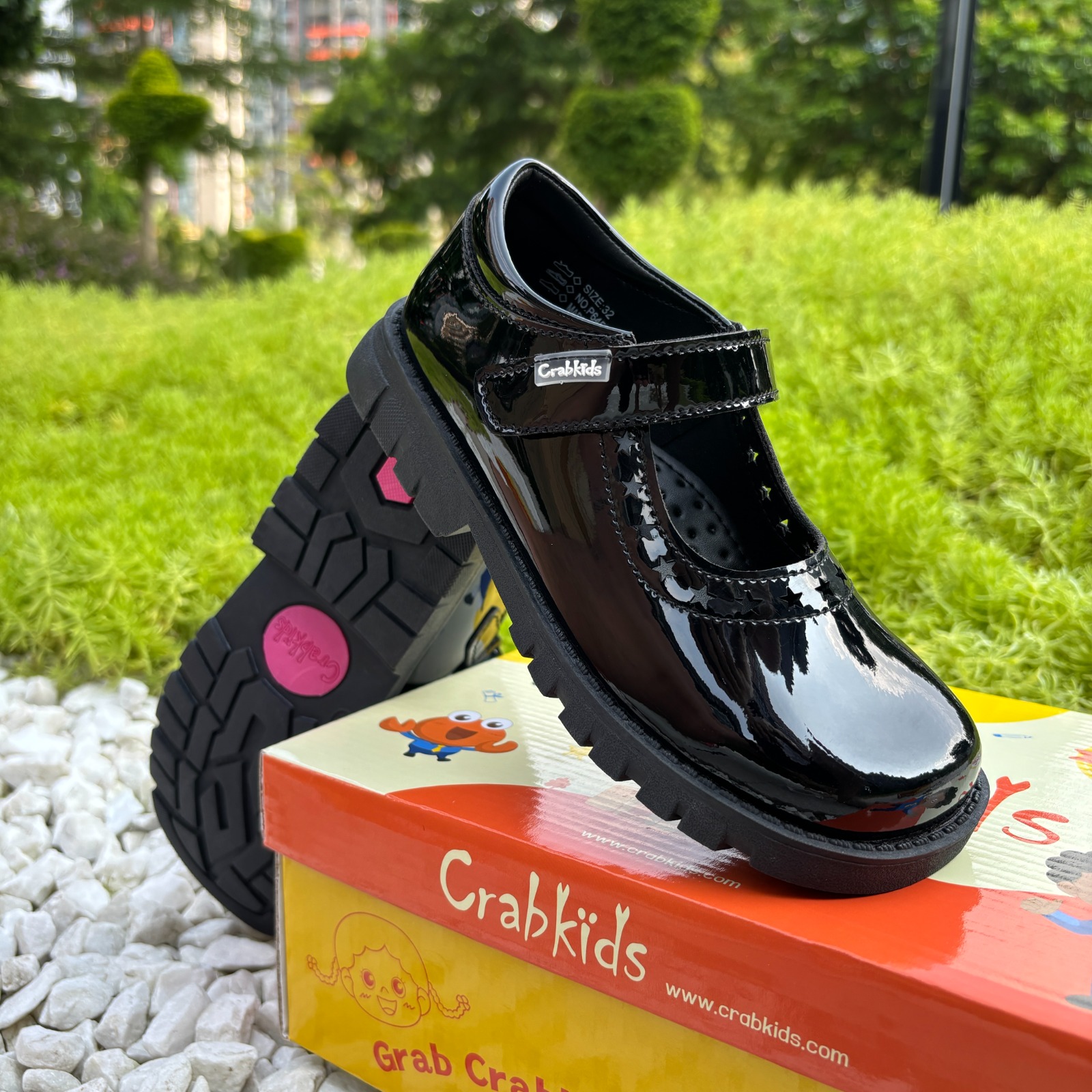 Crab kids shoes