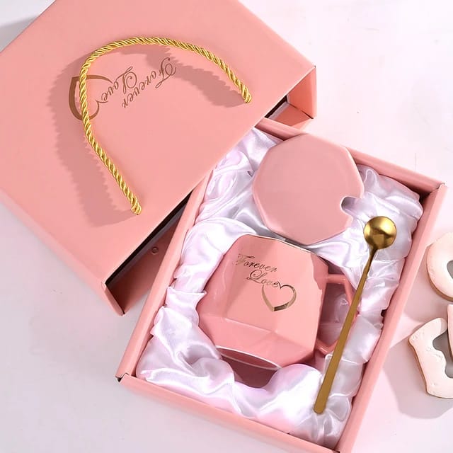Diamond Shape Ceramic Cup Set Gift Box - Image 2