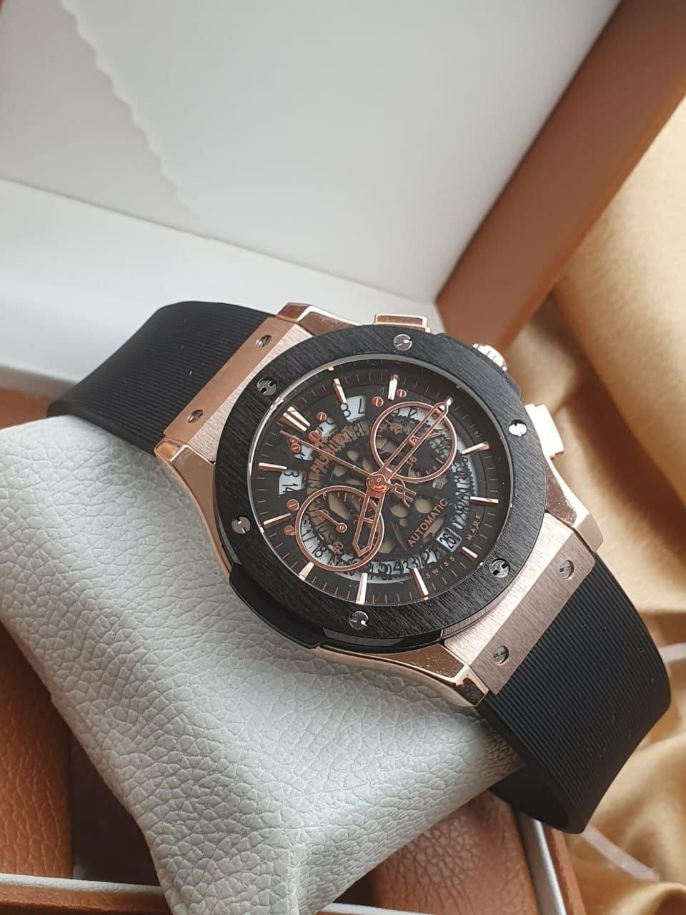 Hubot waterproof men watch - Image 3