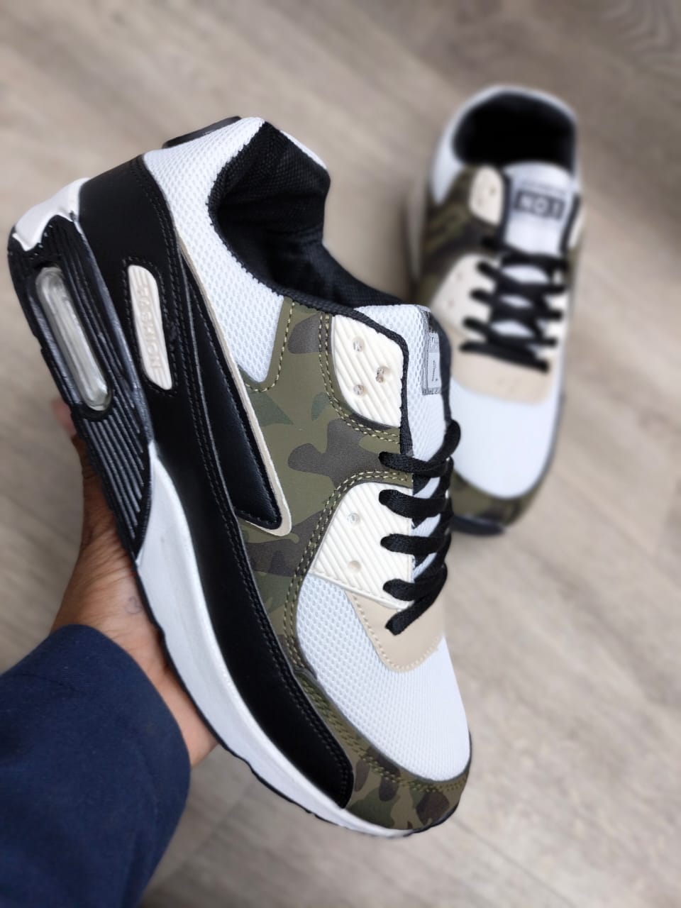 Airmax ladies sneakers