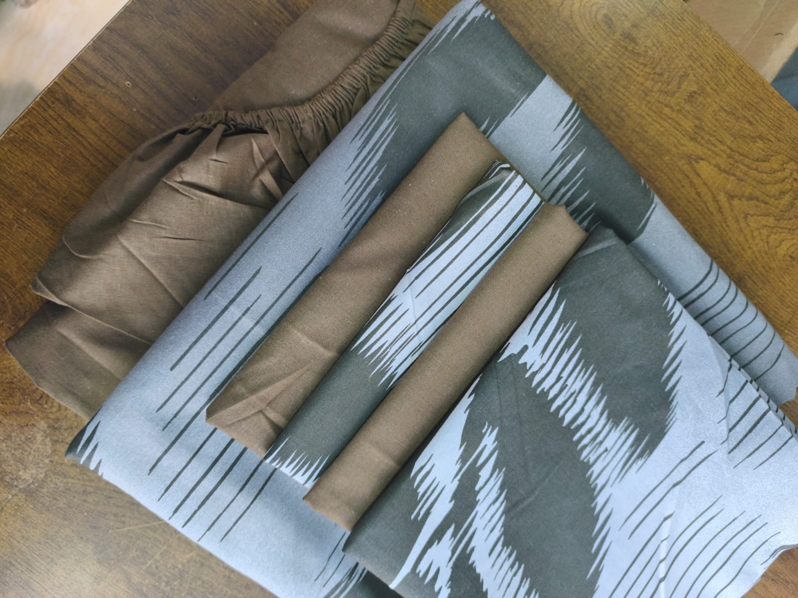 Soft Cotton Fitted Bedsheets - Image 5