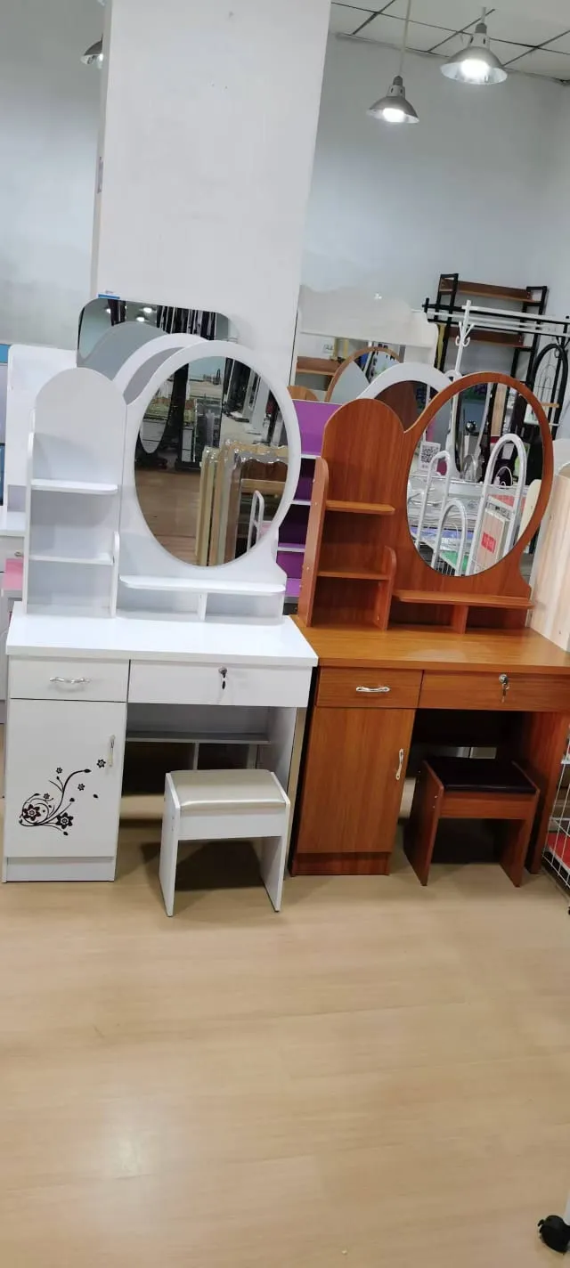 White executive Dressing table Available  In white and brown