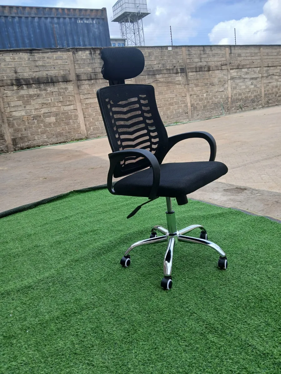 Black Mesh High-Back Office Chair with Headrest - Image 2
